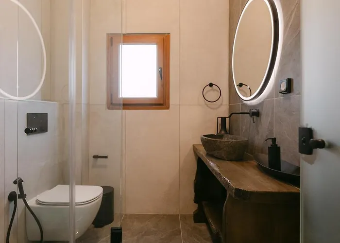 Naxian Harmony Town * Naxos City